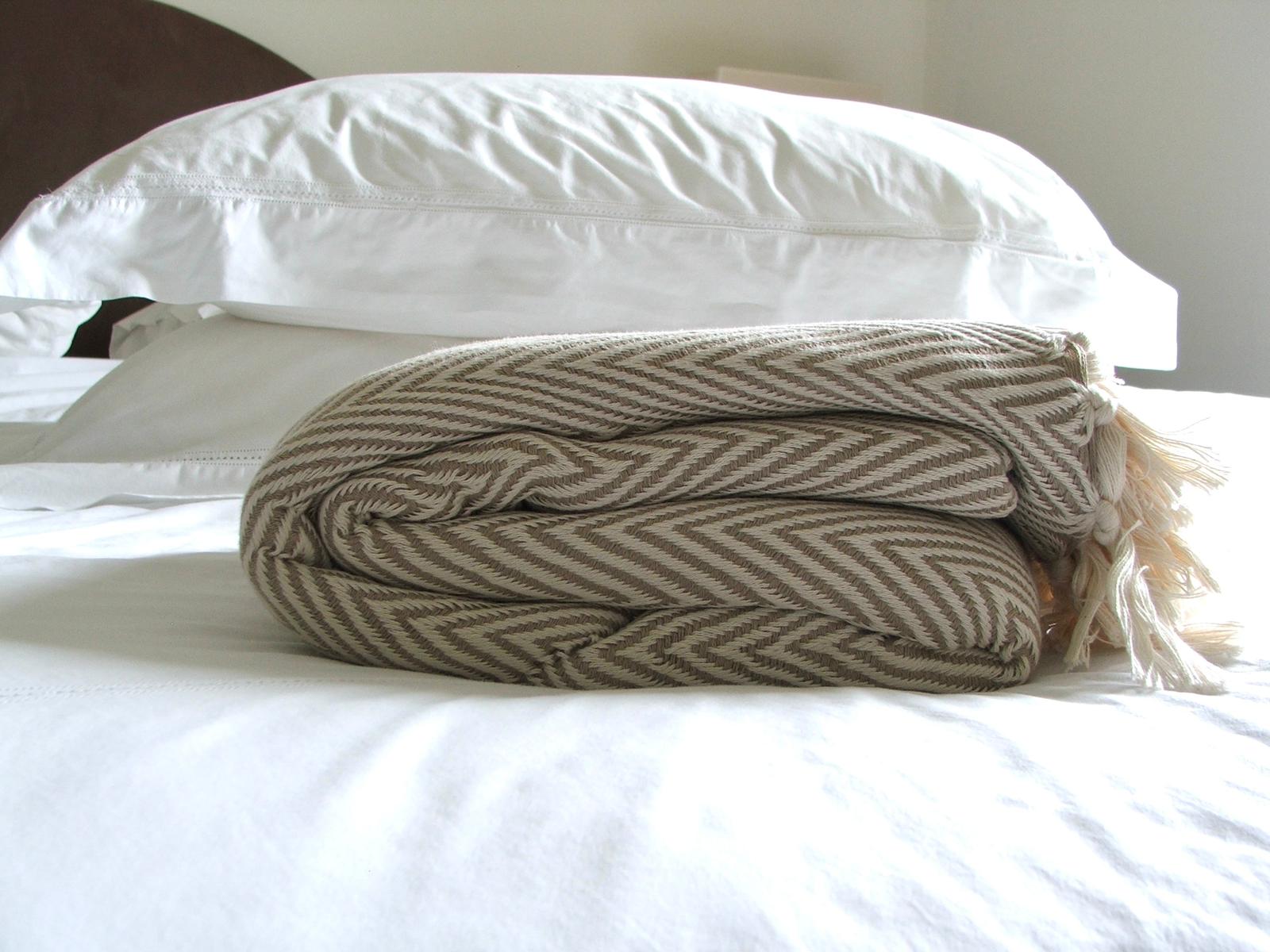 Black and White Cotton Throw